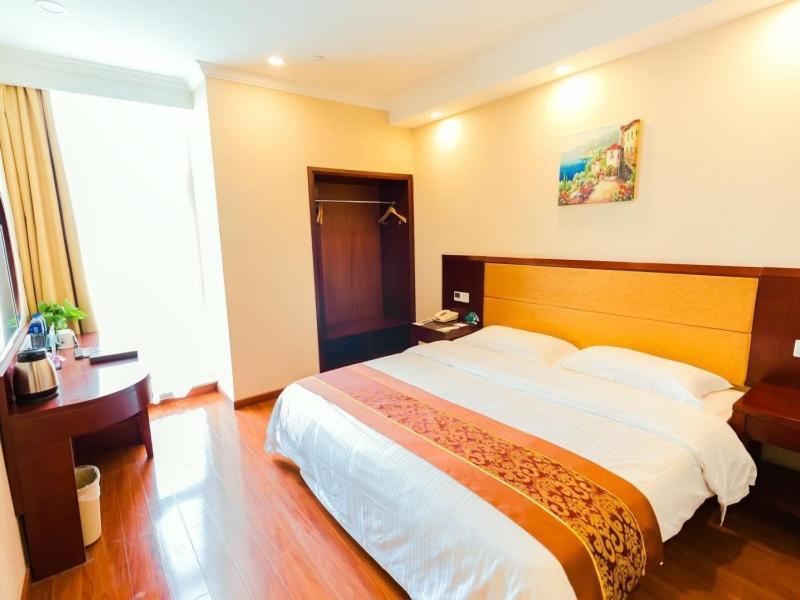 Greentree Inn Shanghai Jiading The South Of F1 Circuit Fangtai Hardware Market Express Hotel Экстерьер фото